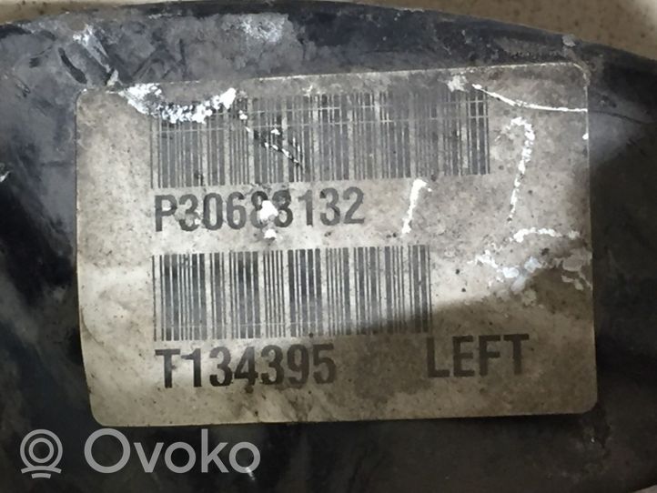 Volvo V70 Zwrotnica koła przedniego P30683132