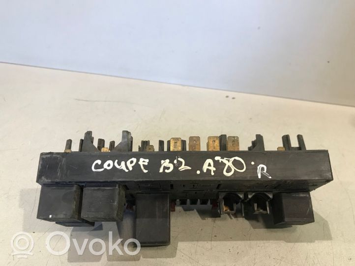 Audi Coupe Sulakemoduuli 443941822A