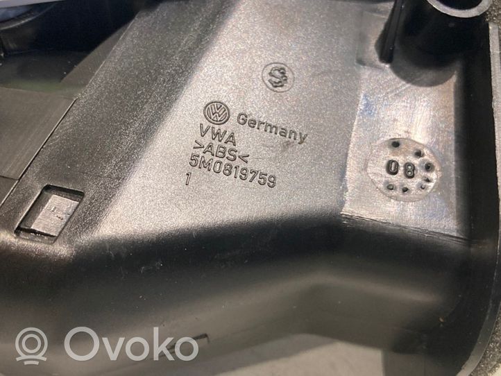 Volkswagen Tiguan Kojelaudan sivutuuletussuuttimen kehys 5M0819759