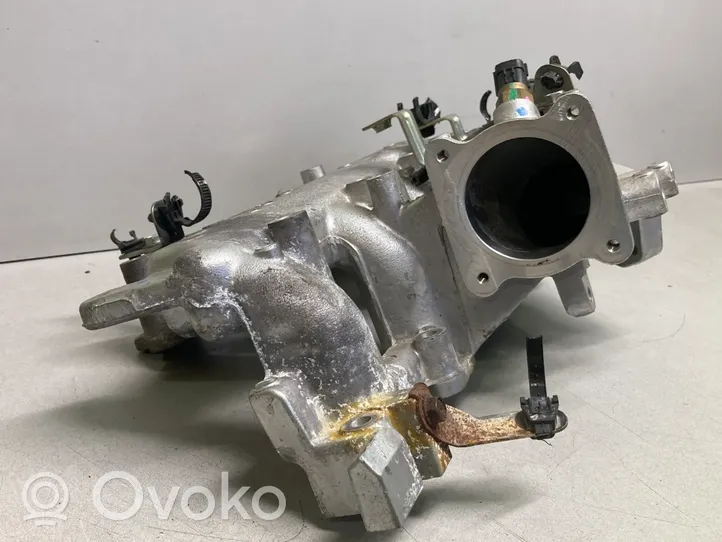 Mitsubishi L200 Intake manifold 