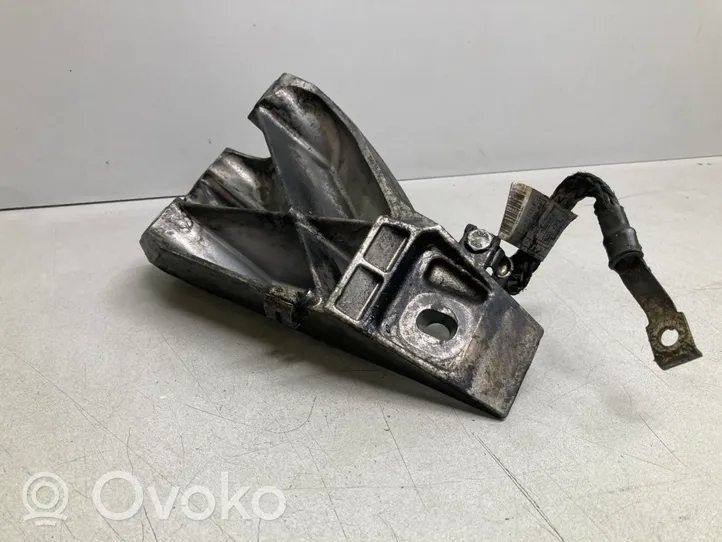 BMW X5 E70 Support, suspension du moteur 6772679