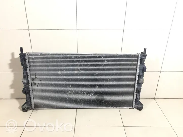 Volvo V50 Radiateur de refroidissement 3M5H8005TL