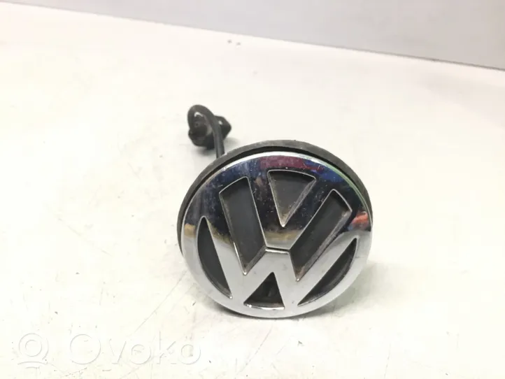 Volkswagen Golf IV Tailgate exterior lock 1J5827459