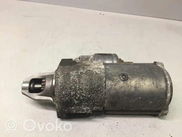 Mercedes-Benz CLS C219 Starter motor A0051518901