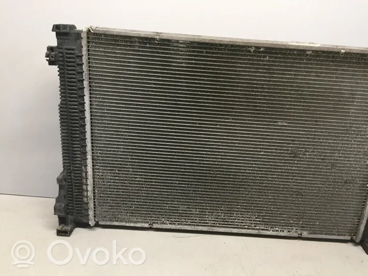 Mercedes-Benz C W204 Radiateur de refroidissement A2045003703