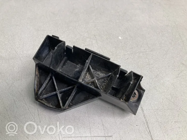 Toyota Avensis T250 Support de pare-chocs arrière 5256305020