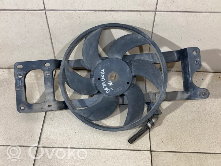 Dacia Logan I Ventilatore di raffreddamento elettrico del radiatore 8240452