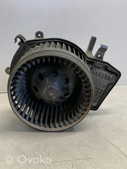 Mercedes-Benz C W203 Ventola riscaldamento/ventilatore abitacolo 