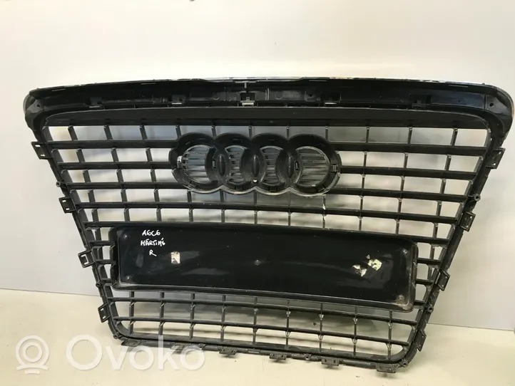 Audi A6 S6 C6 4F Grotelės viršutinės 4F0853651AQ