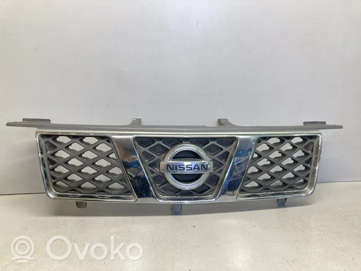 Nissan X-Trail T30 Передняя решётка 62310E0303