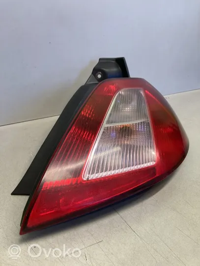 Renault Megane II Lampa tylna 8200073237