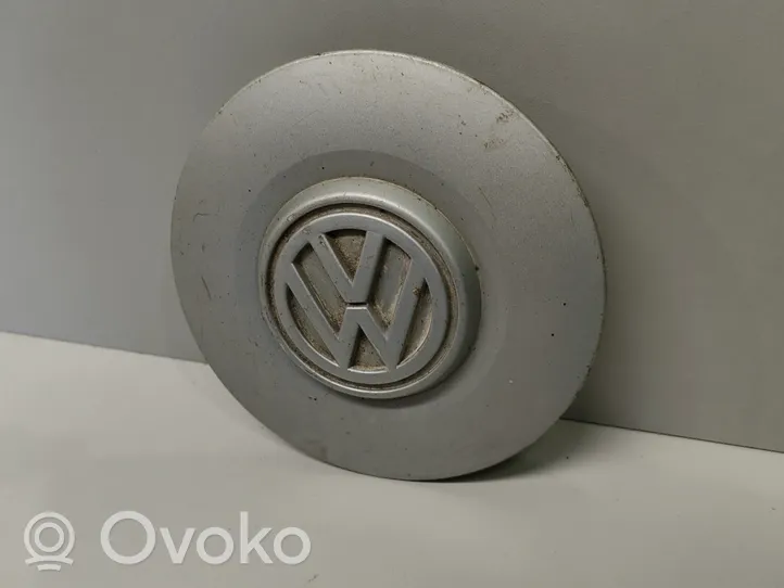 Volkswagen Golf III Enjoliveur d’origine 1H0601149B