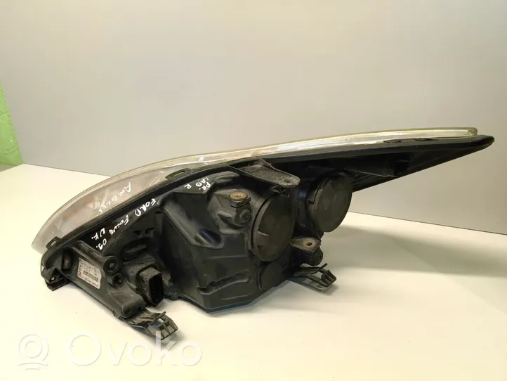 Ford Focus Headlight/headlamp 8M5113W029BE