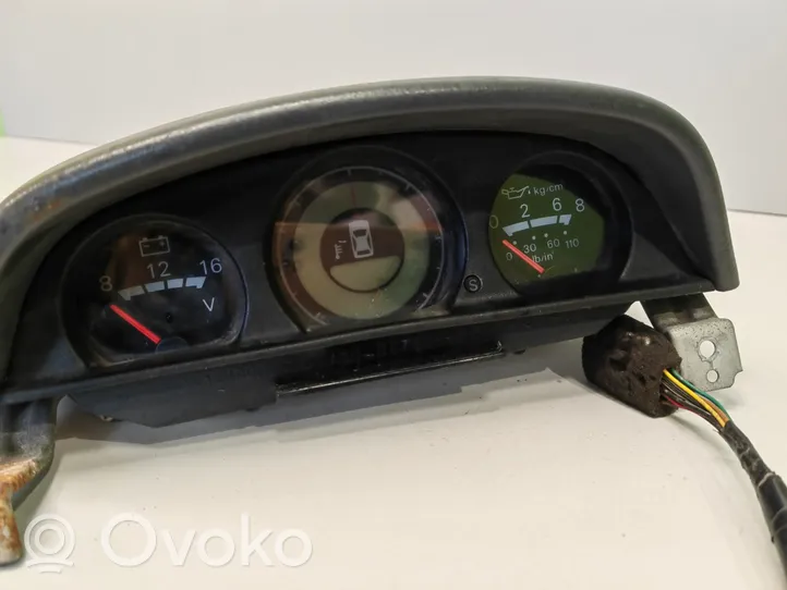 Mitsubishi Pajero Sport I Compteur de vitesse tableau de bord 