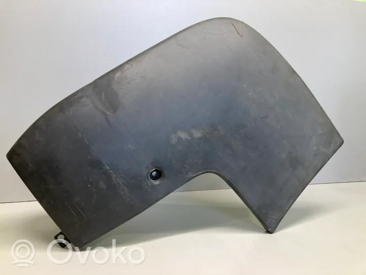 Opel Vivaro Rivestimento del pannello parte angolare del paraurti posteriore 7700313231