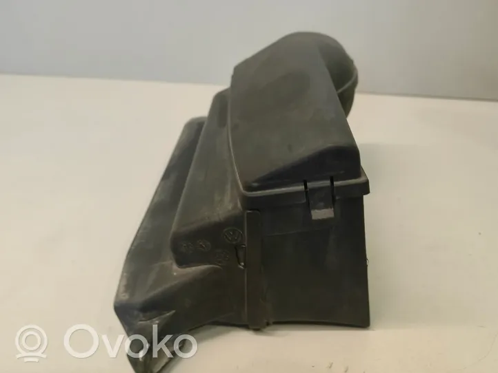 Volkswagen Touran I Część rury dolotu powietrza 1K0805965E