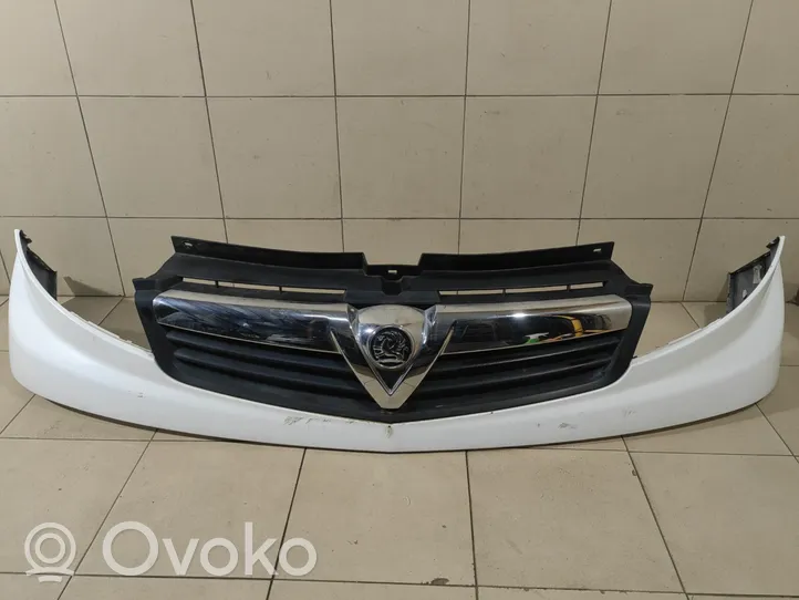 Opel Vivaro Grille calandre supérieure de pare-chocs avant 623100248R