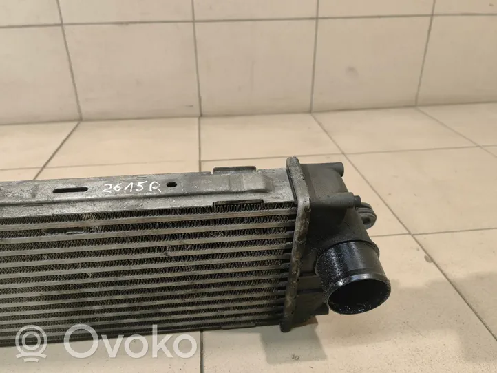 Opel Vivaro Chłodnica powietrza doładowującego / Intercooler 988650B