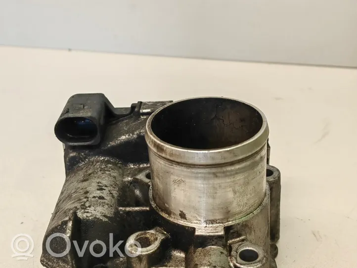 Opel Vivaro Throttle valve 8200330810F