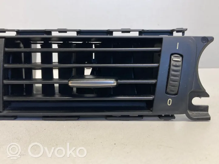 BMW 3 E92 E93 Griglia di ventilazione centrale cruscotto 144821