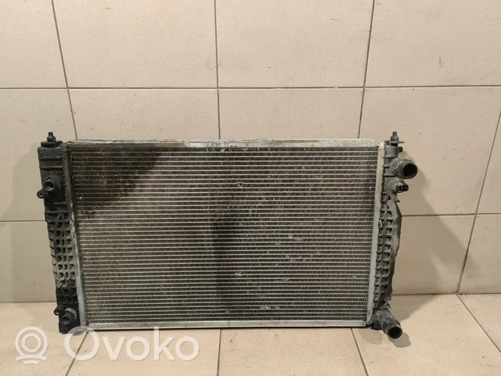 Volkswagen PASSAT B5 Coolant radiator 