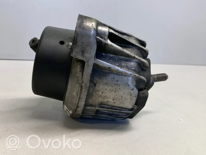 BMW 3 E92 E93 Supporto di montaggio del motore 139811