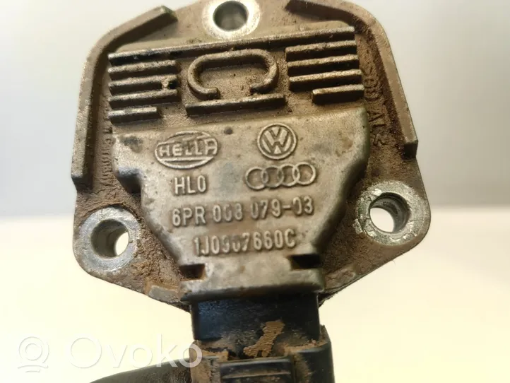 Volkswagen Touran I Sensor de nivel de aceite 1J0907660C