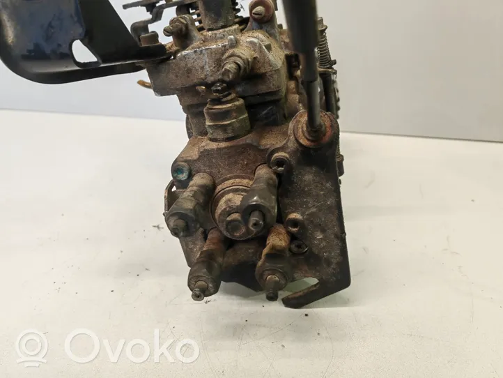 Volkswagen PASSAT B3 Fuel injection high pressure pump 0460484046