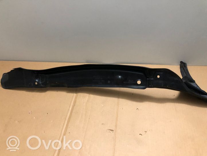 Audi Q7 4L Rivestimento dell’estremità del parafango 4L0821111