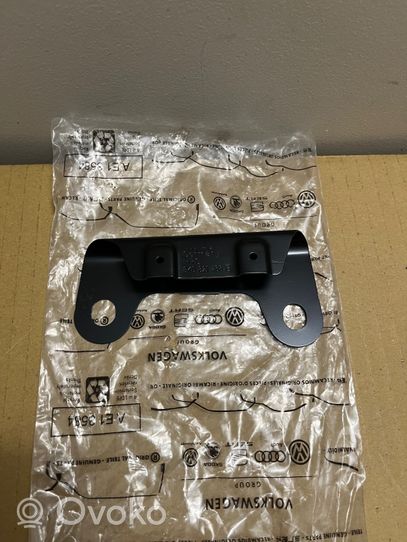 Audi A4 S4 B8 8K Supporto di montaggio del parafango 8K0821468B