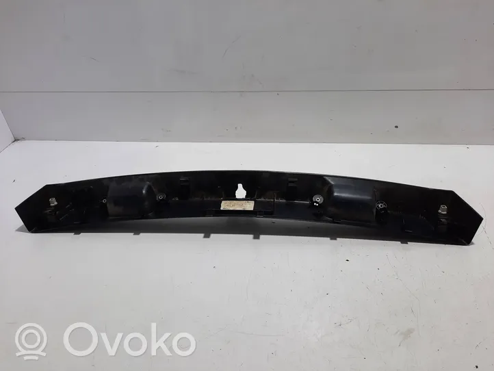 Mercedes-Benz C AMG W204 Rivestimento portellone A2047400772