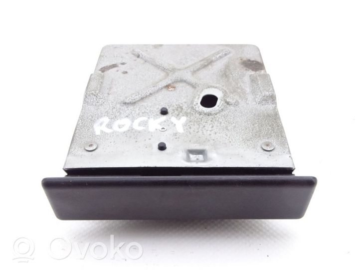 Daihatsu Rocky Popielniczka deski rozdzielczej 74102-87602