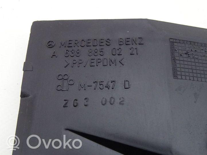 Mercedes-Benz Vito Viano W638 Uchwyt / Mocowanie zderzaka tylnego A6388850221