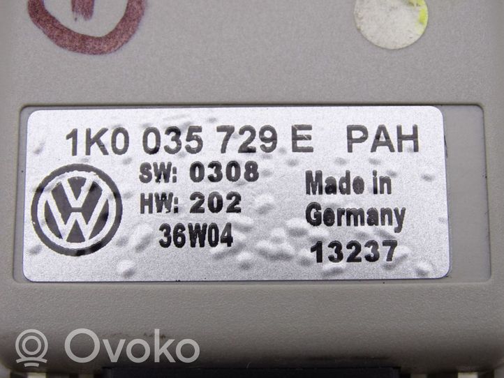 Volkswagen Golf V Äänikomentojen ohjainlaite 1K0035729E