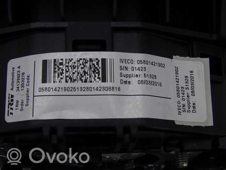 Iveco Daily 6th gen Poduszka powietrzna Airbag kierownicy 05801421902