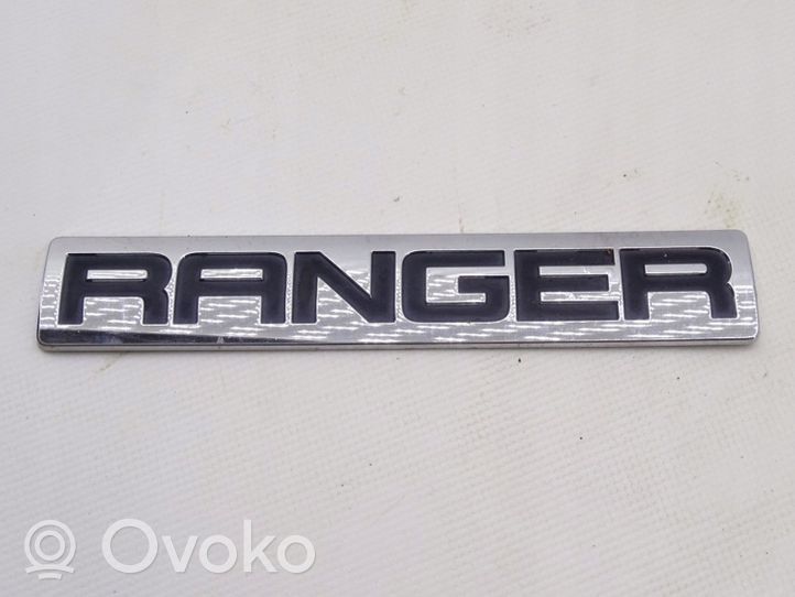 Ford Ranger Litery / Emblematy na błotnik przedni UR87-51721