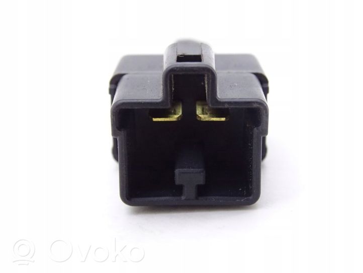 Mitsubishi Pajero Brake pedal sensor switch 243-2438