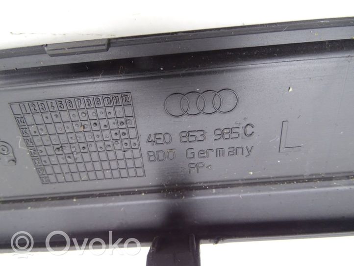 Audi A8 S8 D3 4E Galinio kėbulo slenksčio apdaila 4E0853985C