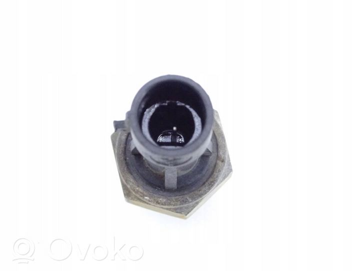 Opel Zafira B Oil pressure sensor OPEL_ZAFIRA_B_1.9_CDTI_CZ