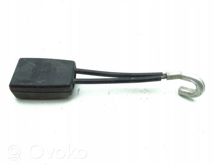 Seat Leon (1P) Rear seatbelt buckle 