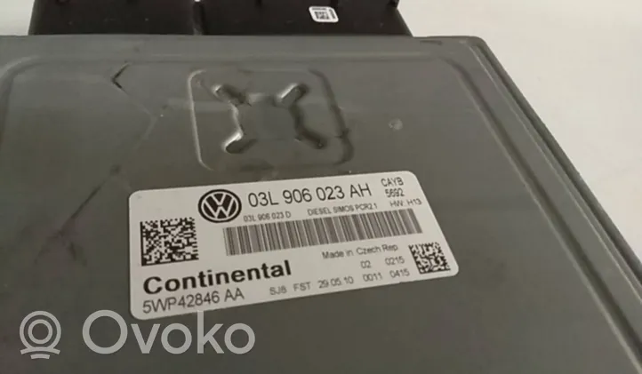 Volkswagen Polo V 6R Calculateur moteur ECU 