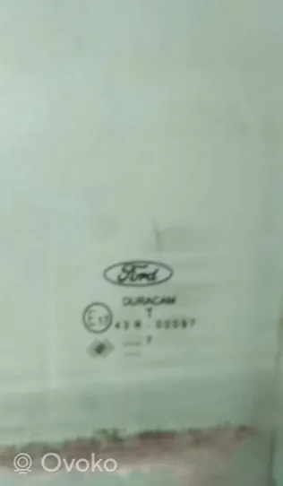 Ford Connect Etuoven ikkunalasi, neliovinen malli 