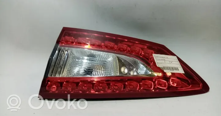 Ford Fusion Tailgate rear/tail lights 
