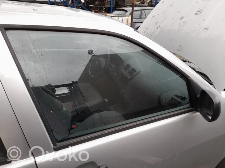 Seat Cordoba (6K) Vetro del finestrino della portiera anteriore - quattro porte 