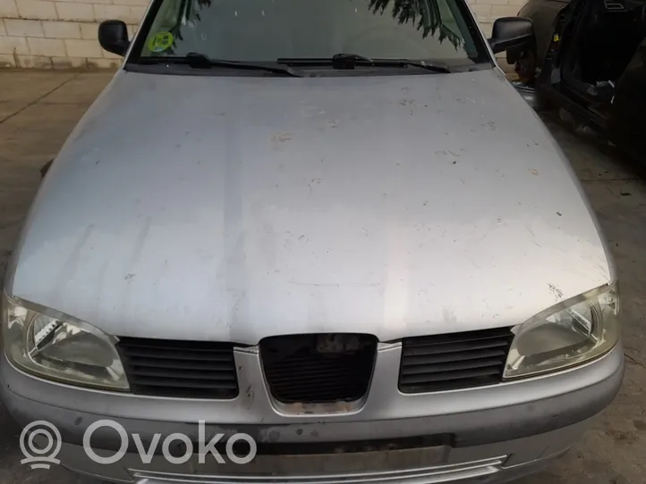 Seat Cordoba (6K) Dzinēja pārsegs (vāks) 