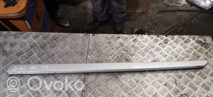 Volvo S60 Front door trim (molding) 