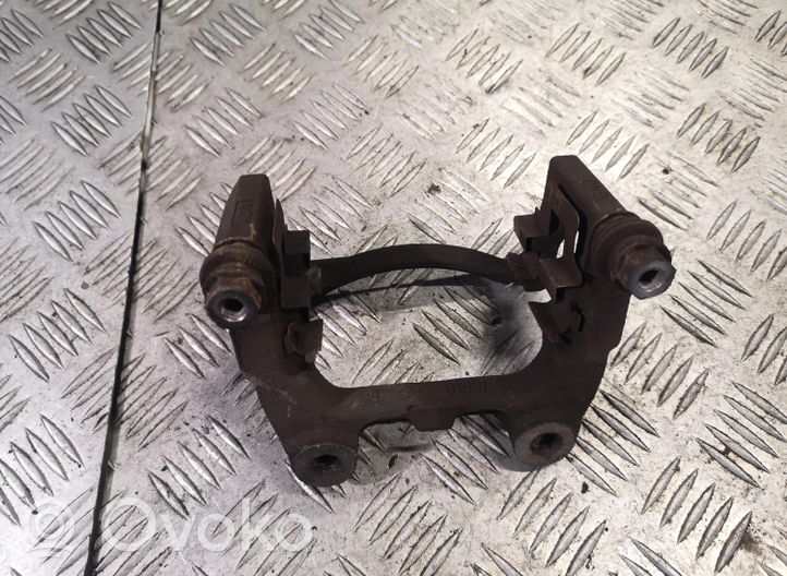 Volkswagen PASSAT CC Rear brake pad spring 