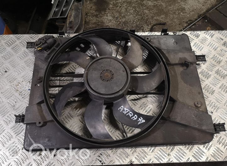 Opel Astra J Convogliatore ventilatore raffreddamento del radiatore 