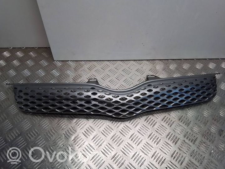 Toyota Yaris Verso Grille calandre supérieure de pare-chocs avant 