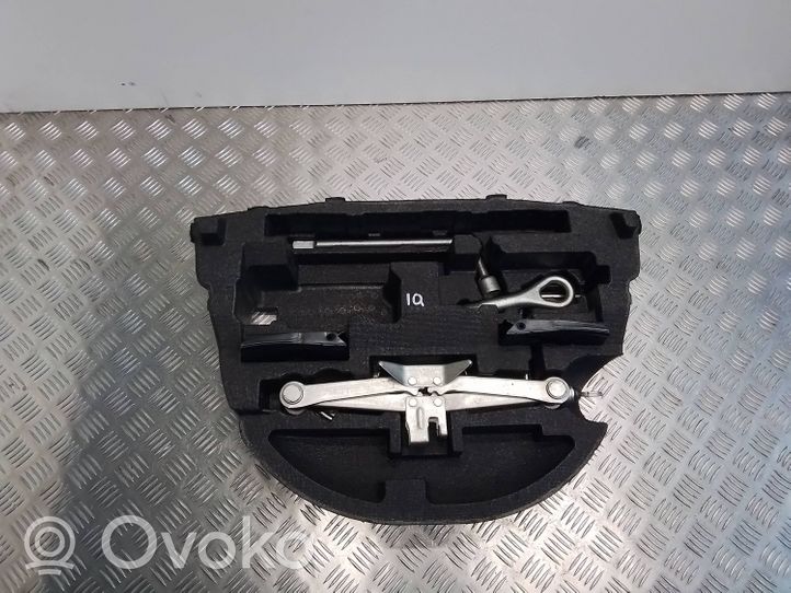 Toyota iQ Kit d’outils 